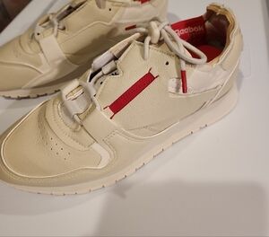 Reebok Classic Vegan Rise Men's Size 9